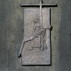 13 Jesus im Schoß seiner Mutter